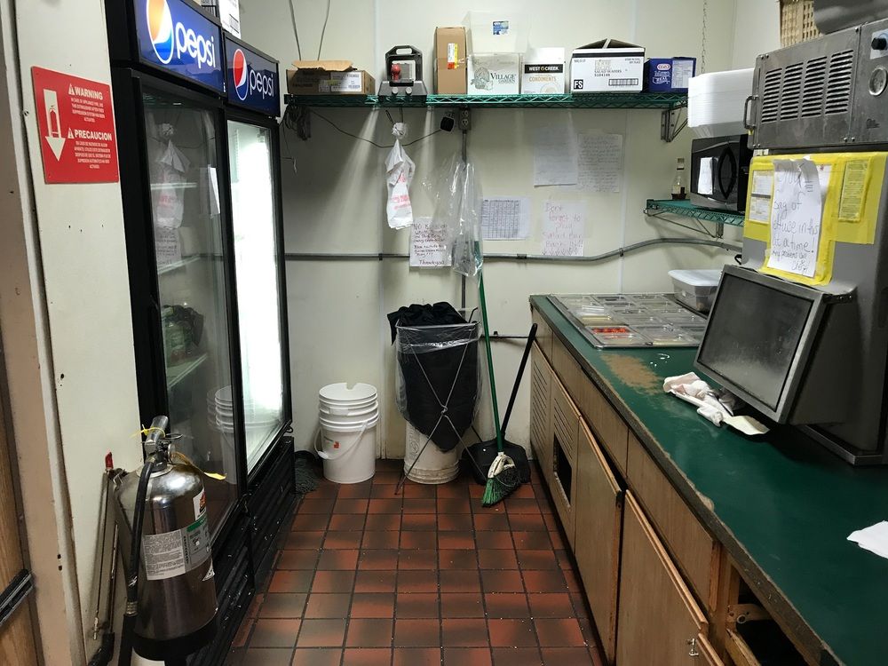 TC's Point After: 719 6th Ave, De Witt, IA 52742